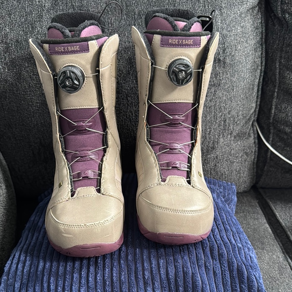 Ride x Sage Women's Snowboard Boots - greige and Purple